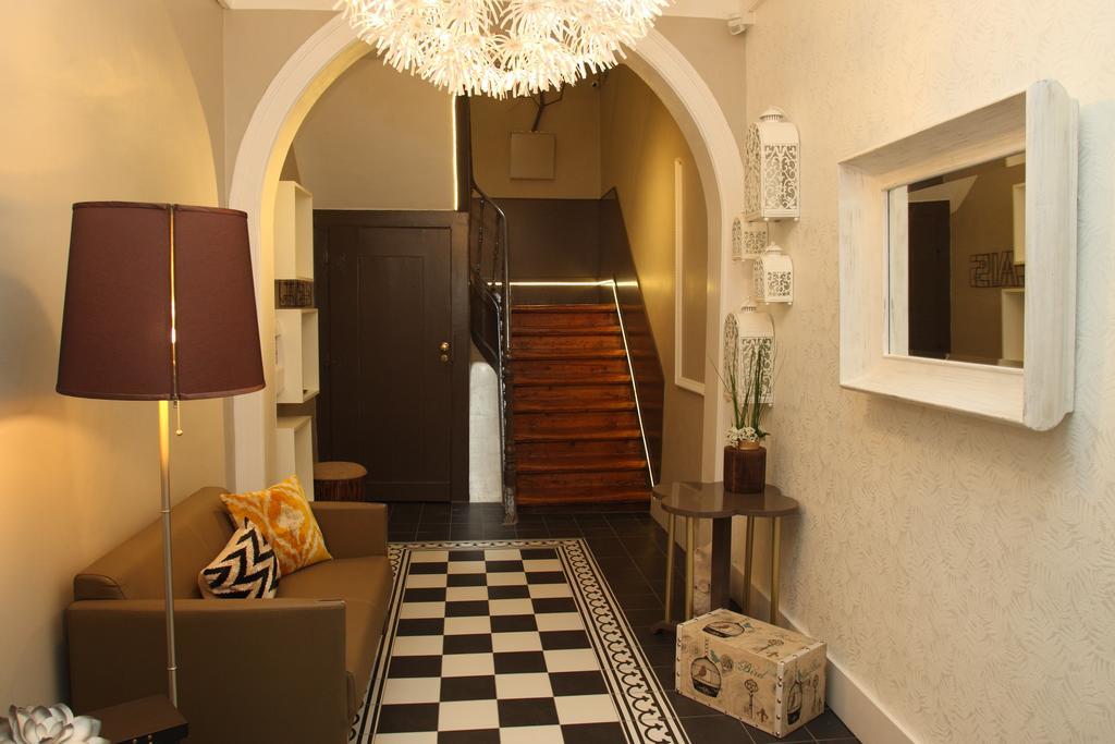 Castilho House Cais Bed & Breakfast Lisbon Exterior photo