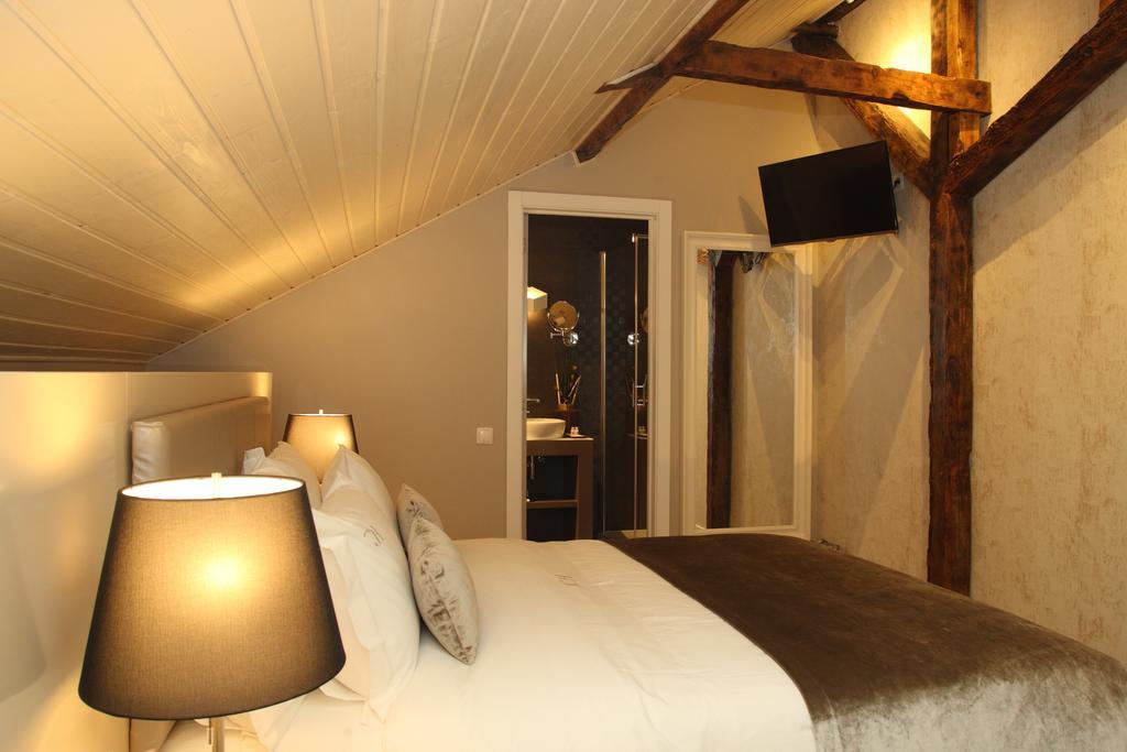 Castilho House Cais Bed & Breakfast Lisbon Room photo